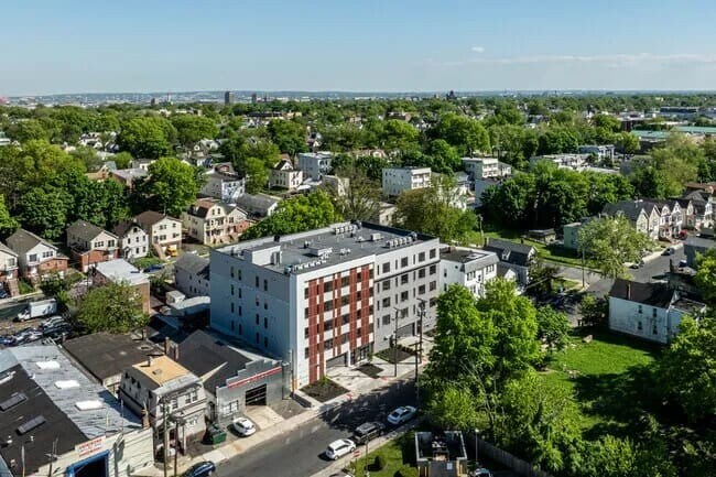 Photo - 130 Ellis Ave Unidad 203