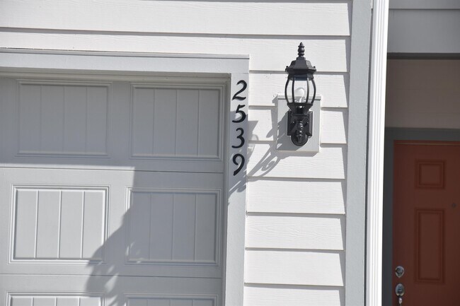 Photo - 2539 Bright Jewel St