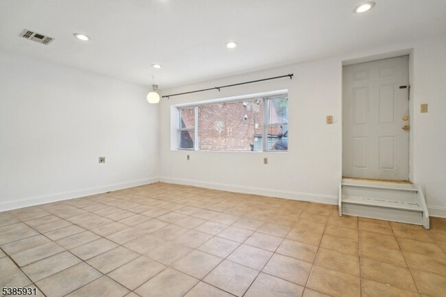 Photo - 109 S Orange Ave Unit Rear