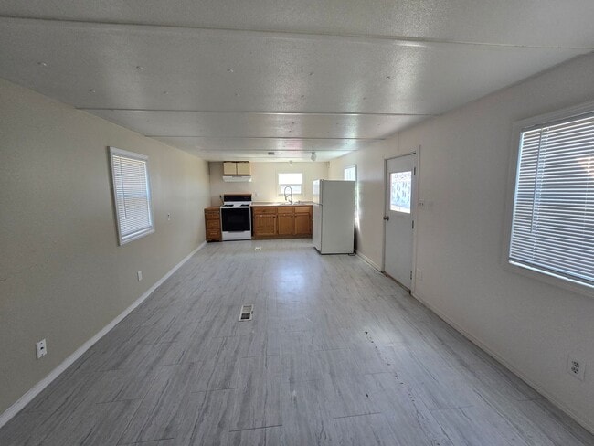 Photo - 2 bed, 1 bath Trailer House