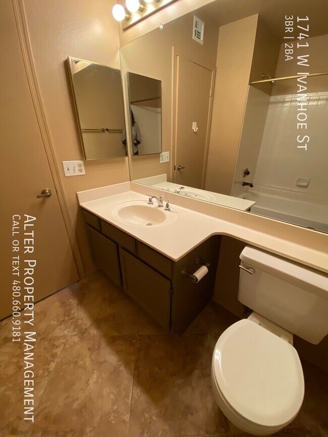 Beautiful renovated Chandler home! Rental For Rent in Chandler, AZ