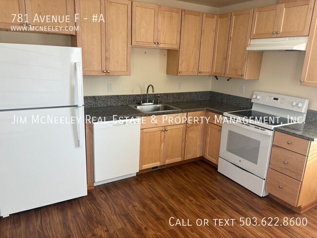 Photo - 781 Avenue F Unit #A