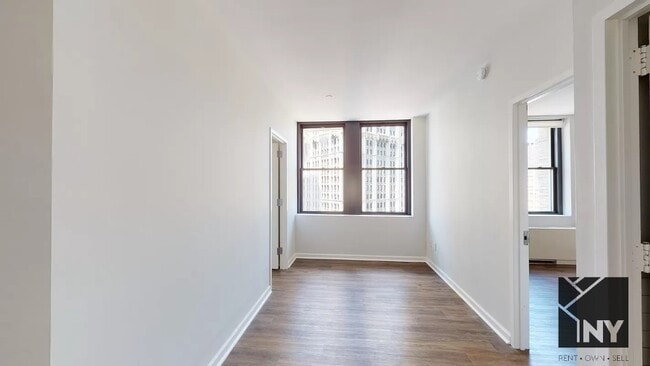 Photo - 15 Park Row Unidad 13i