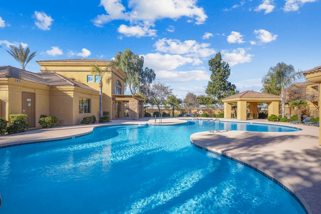 San Fernando Apartments