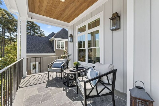 Photo - 3419 Edgemont Dr