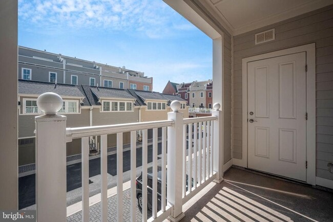 Photo - 2215 Richmond Hwy