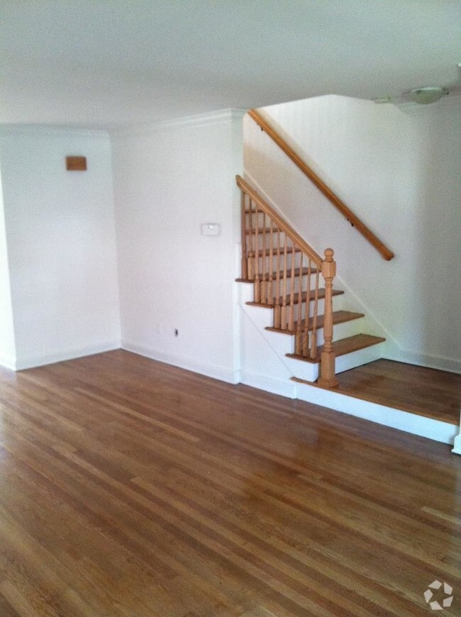Living Room - Berkshire Gardens