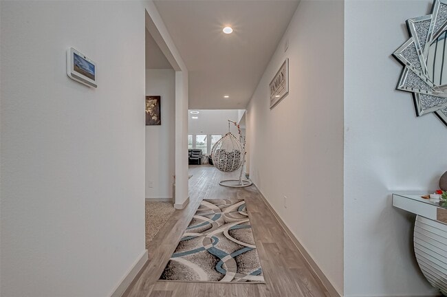 Photo - 6850 Amber Clf Ln