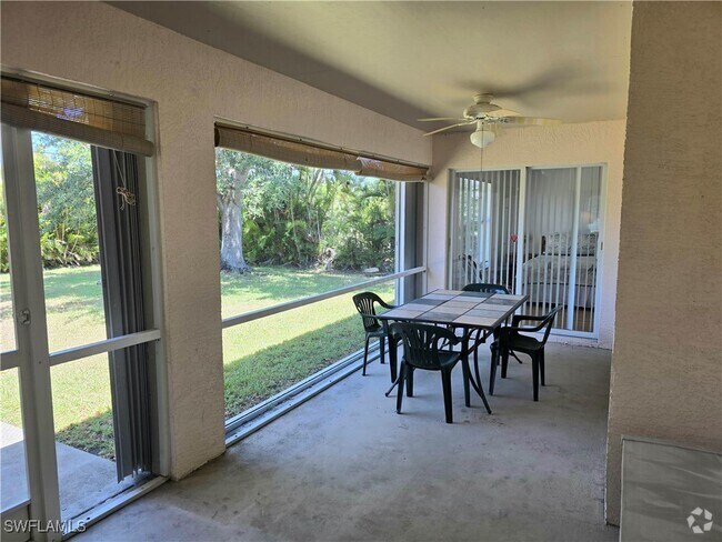 Building Photo - 3032 SW 10th Ave Rental