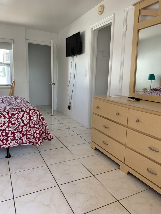 Photo - 617 N Birch Rd (Fort Lauderdale, FL)