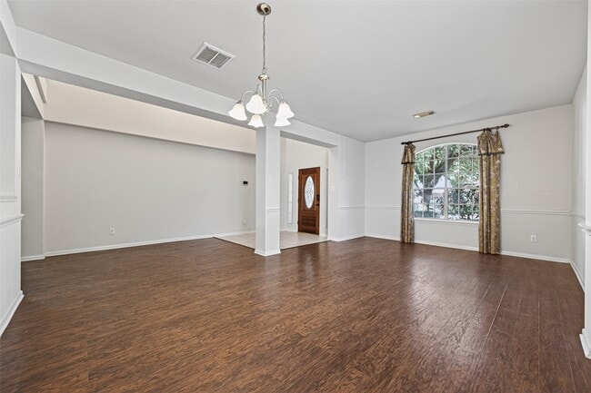 Building Photo - 16515 Cypress Thicket Dr