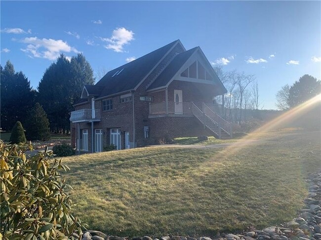 Photo - 900 Allegheny Ave