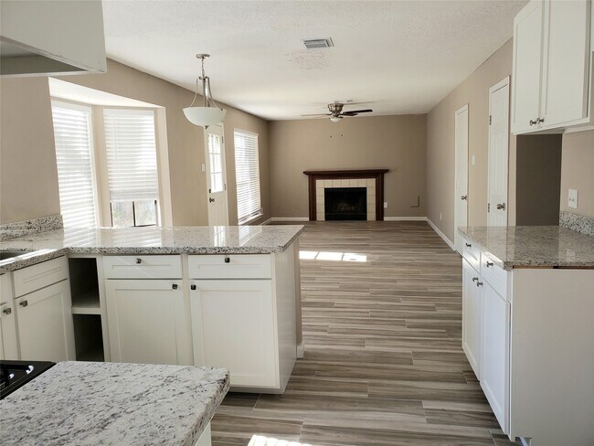 Photo - 1911 Richmond Vantage Dr