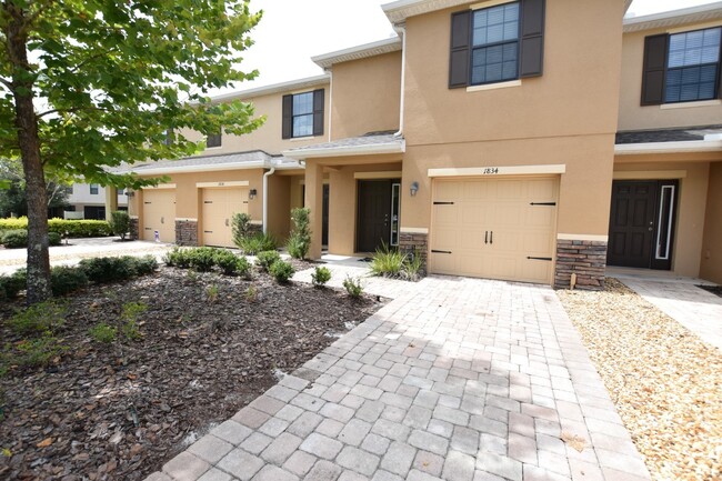 Beautiful 3 Bed 2.5 Bath Gated Tonwhouse f... - Beautiful 3 Bed 2.5 Bath Gated Tonwhouse f...