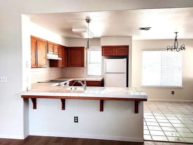 Photo - The 3-Bd , 2-Bth home is freshly renovated with new paint, new blinds and has newer appliances, w...