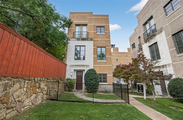 Building Photo - 3210 Carlisle St Unit 35