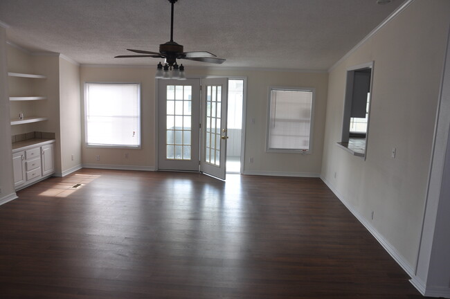 Photo - 14939 Angela Dr