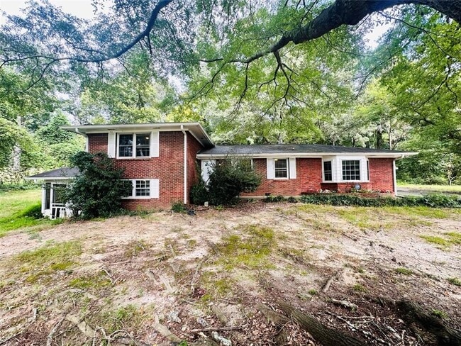 Building Photo - 6150 Mallory Rd