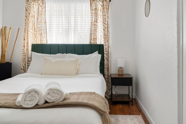 Photo - 10609 Olson Dr