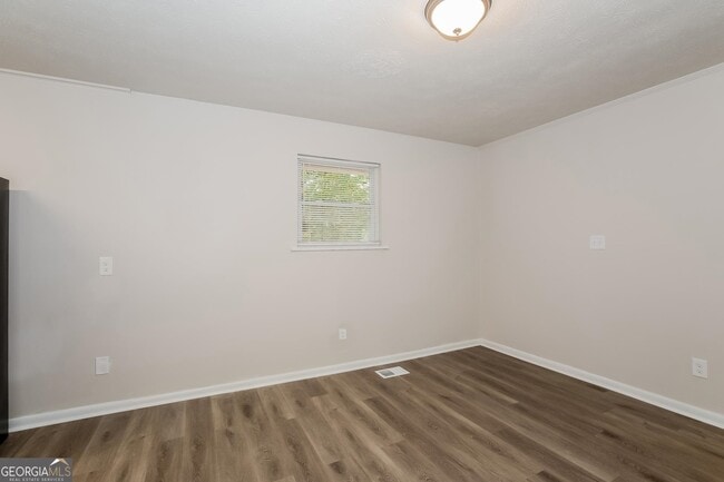 Photo - 424 Azalea Dr