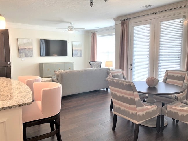 Photo - Kelly Farms Apartments