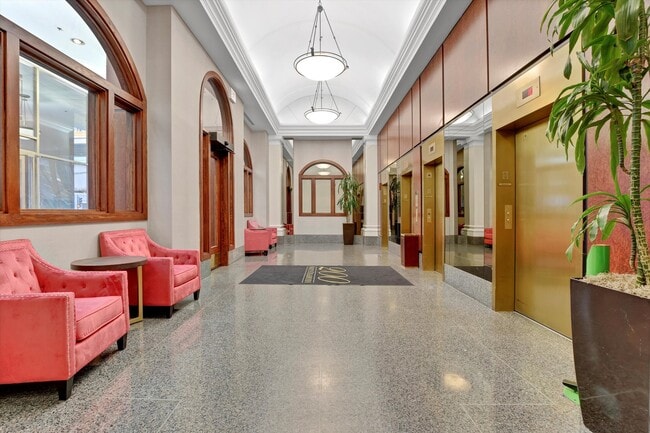 Photo - 200 N Dearborn St Unidad 4606