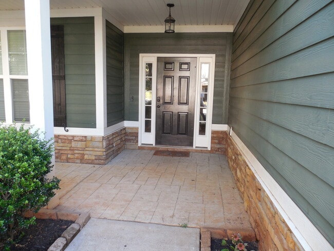 Photo - 812 Herrington Dr