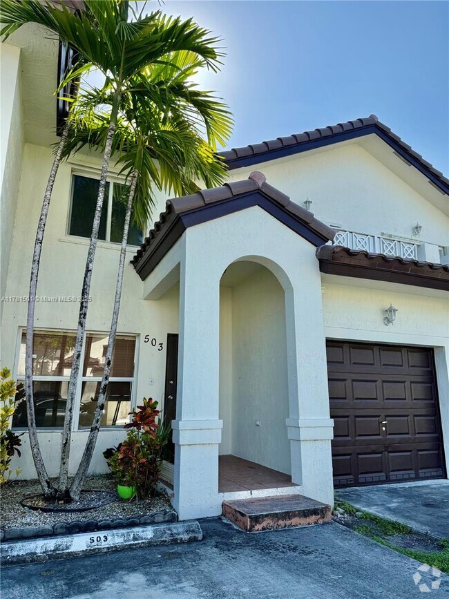 Building Photo - 8803 NW 109th Pl Rental