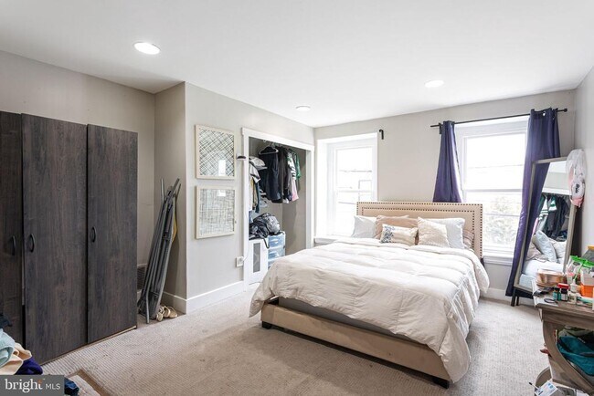 Photo - 140 Wendover St