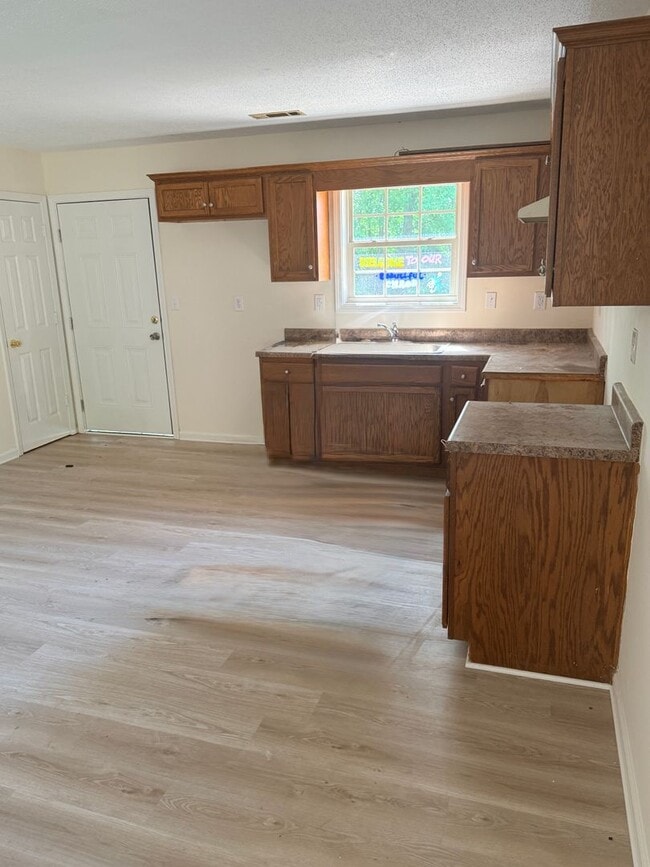 Photo - 3 bedroom 2 bath house