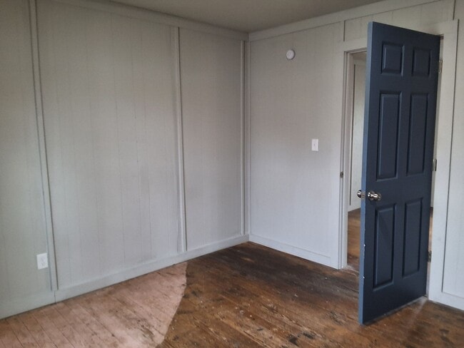 Photo - Comfy 2 Bedroom, 1 Bath House located in Radcliff