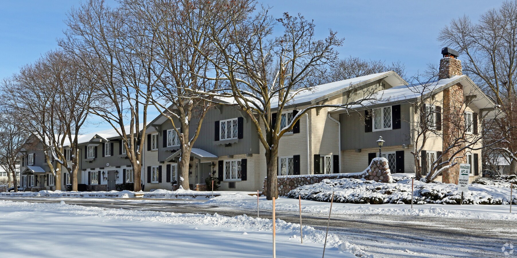 Photo - Cedarview Apartments