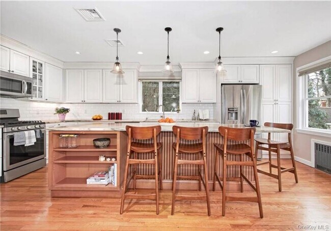 Photo - 149 Clarence Rd