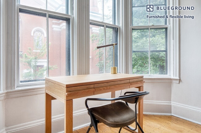 Photo - 14 Un Pk St Unit FL2-ID460