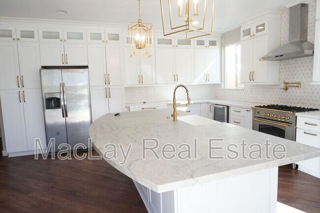 Photo - 15410 S 17th Ln