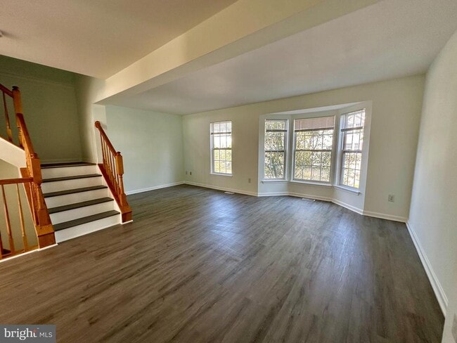 Photo - 58 Millstream Rd