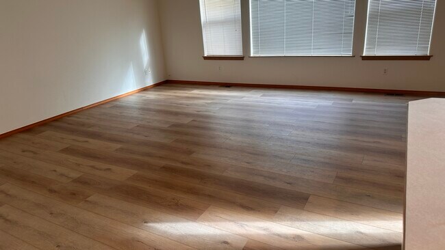 Photo - 1310 S Skyline Dr