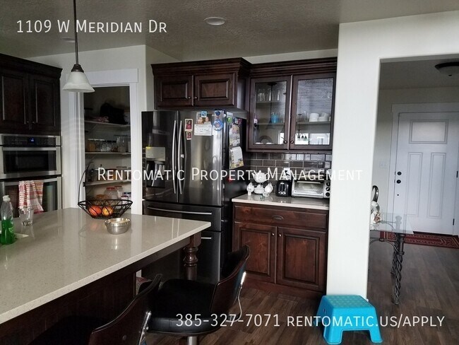Building Photo - 1109 W Meridian Dr Rental