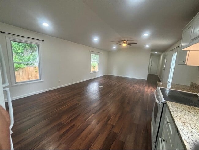 Photo - 23425 Heidi Ln