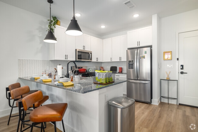 1BR, 1BA - 749SF - Kitchen - The Hopewell Chapter