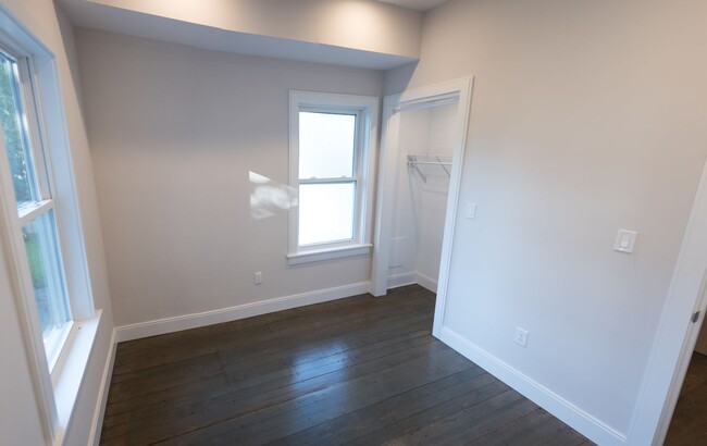 Photo - 14 Sumner St Apartments Unit 3