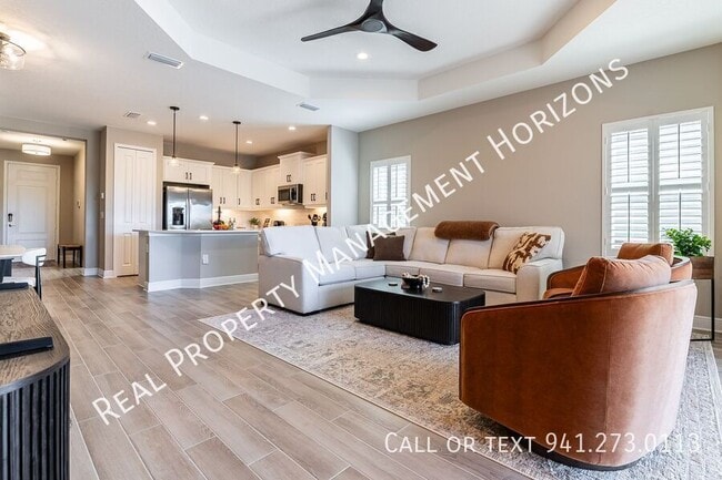 Photo - 2321 Blue Mahoe Ln