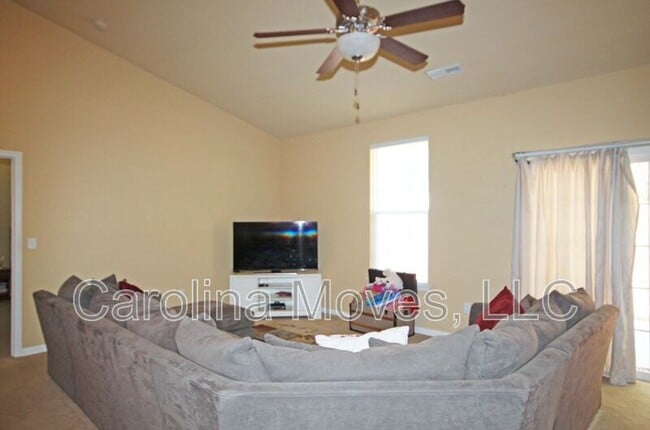 Photo - 112 Bascom Ct