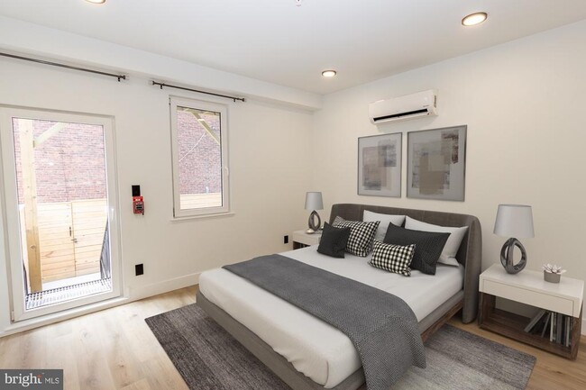 Photo - 2207 N 4th St