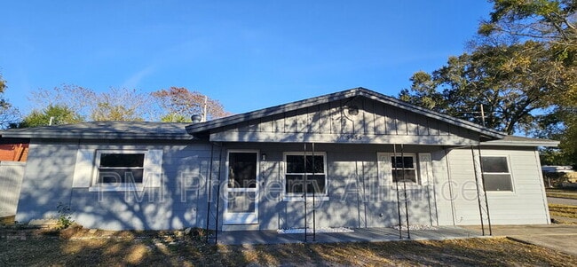 Photo - 5935 Antilla Dr