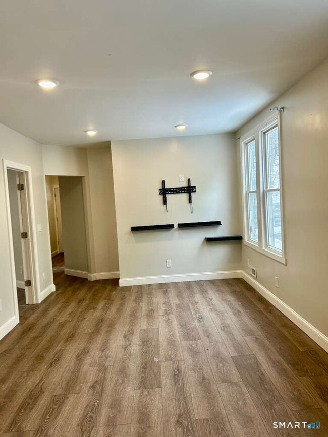 Photo - 124 Charles St Unit 1