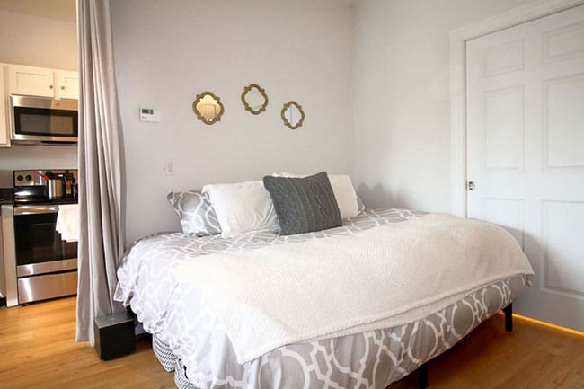 Photo - 117 S Main St Unidad 2