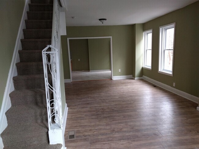 Photo - 5211 Rubicam St