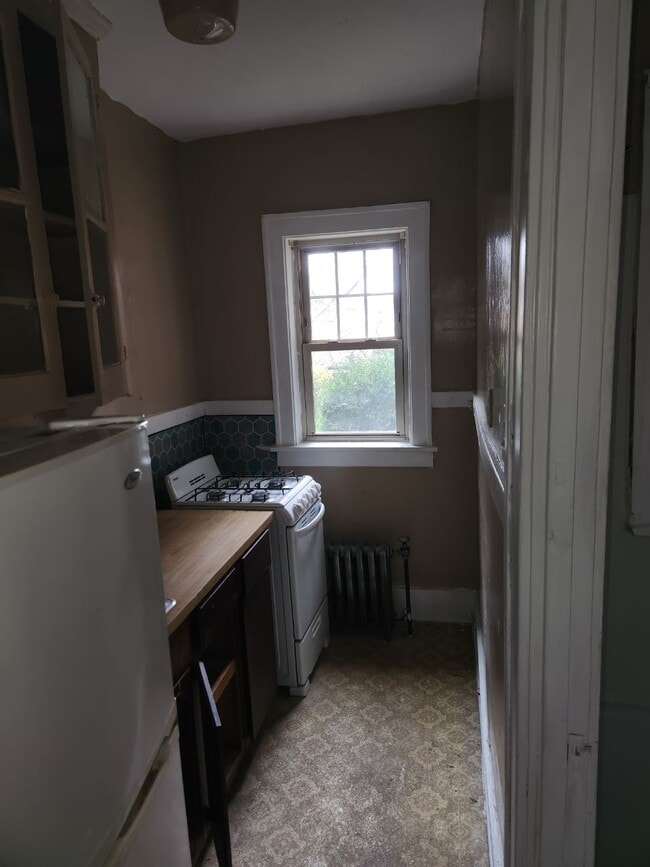 Photo - 950 Bay St