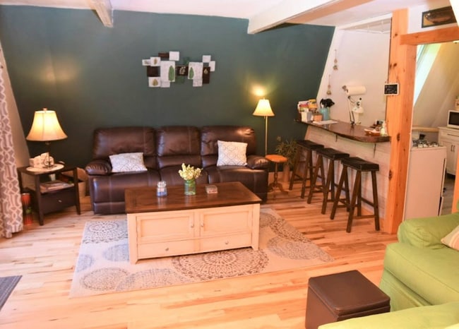 Photo - 139 Alan A Dale Dr